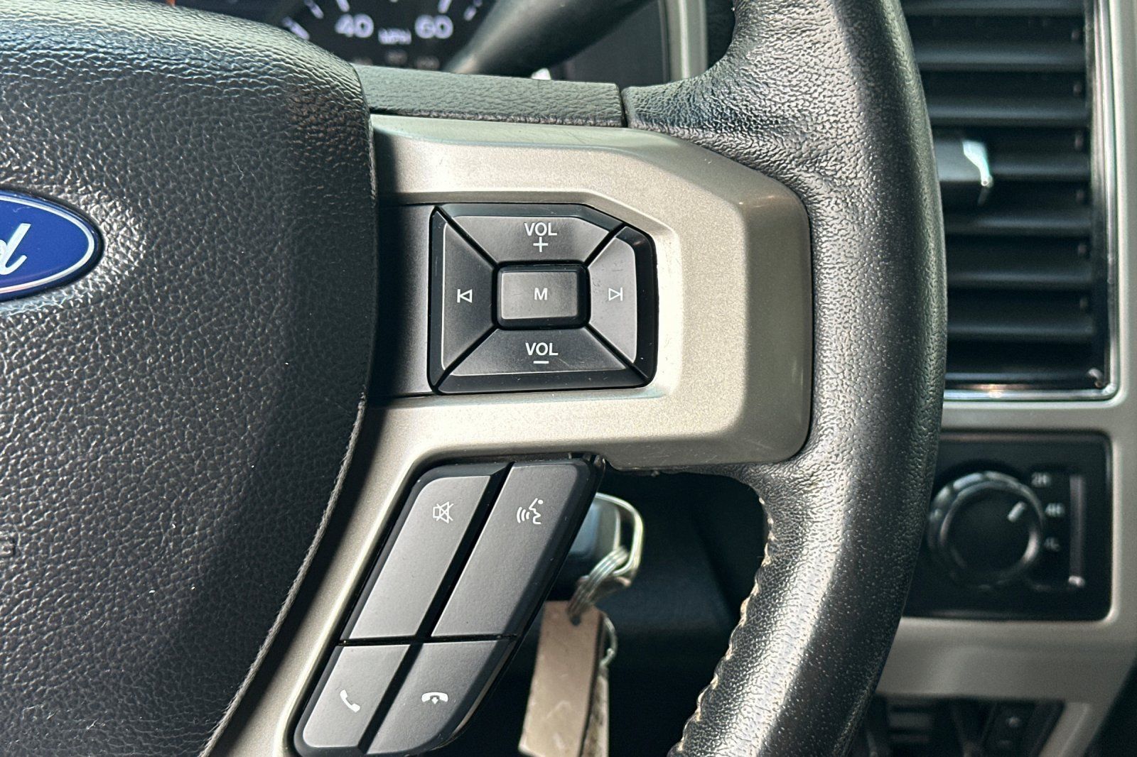 Used 2020 Ford F450 Lariat w/ Lariat Value Package AWD/4WD image 27