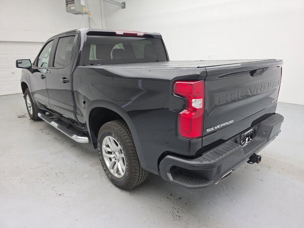 Used 2022 Chevrolet Silverado 1500 RST AWD/4WD image 9