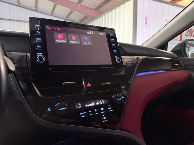 Used 2022 Toyota Camry XSE FWD image 23