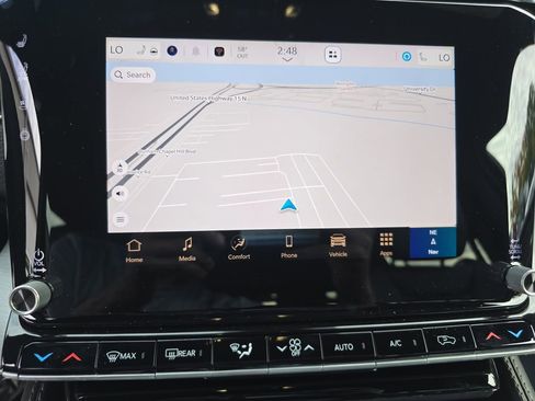 New 2025 Jeep Wagoneer L Series II image 24