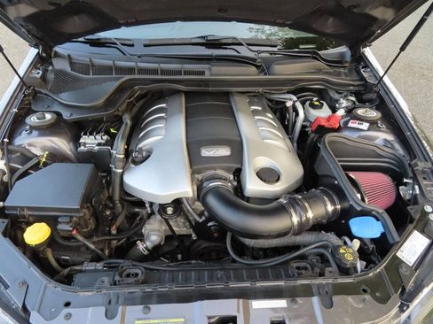 Used 2009 Pontiac G8 GXP RWD image 25