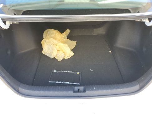 Used 2023 Honda Accord EX-L image 12