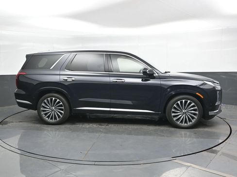 Used 2023 Hyundai Palisade Calligraphy AWD/4WD image 4