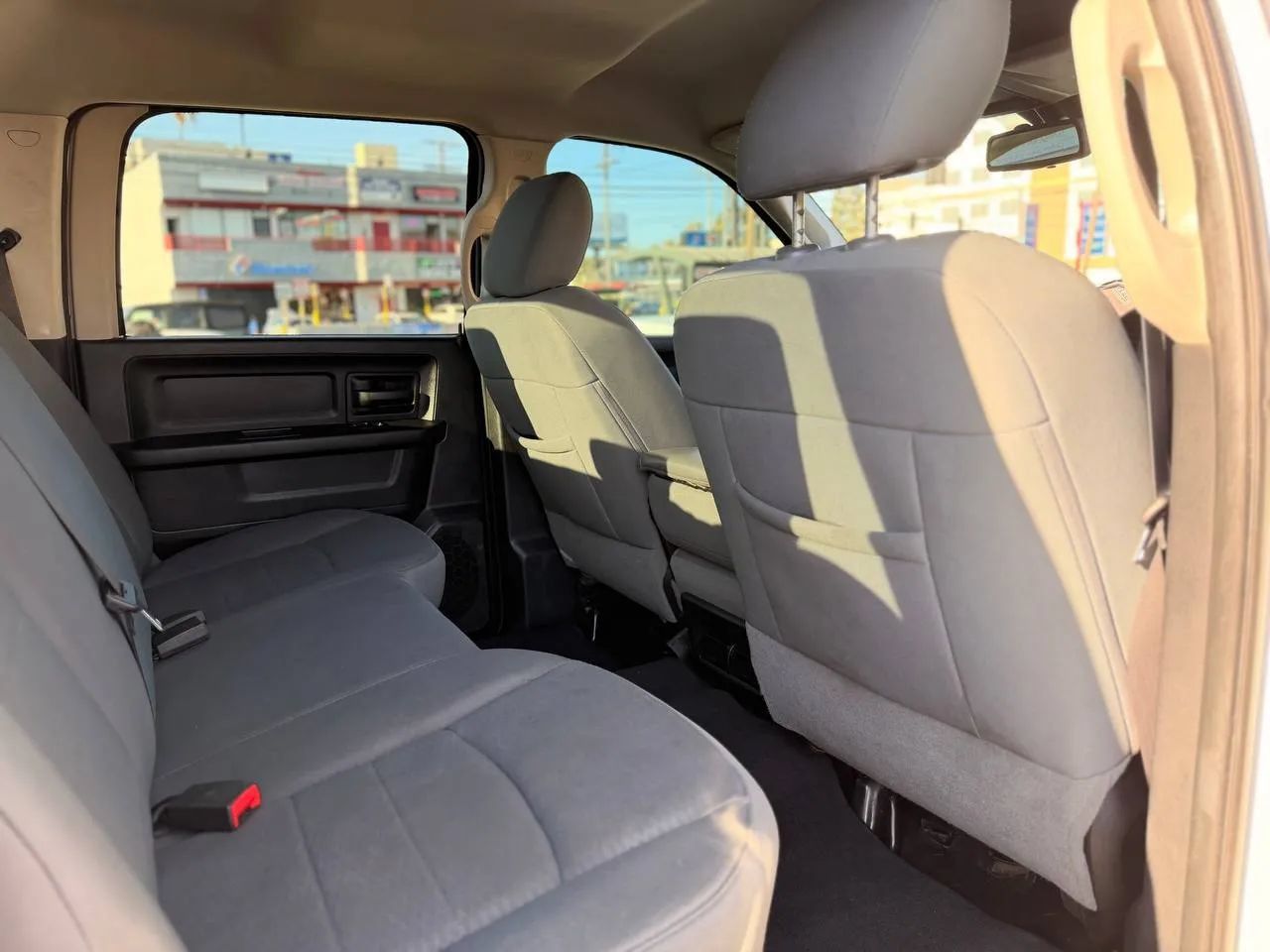Used 2014 RAM 1500 Express AWD/4WD image 33