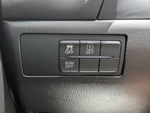 Used 2016 MAZDA MAZDA3 i Touring FWD image 22