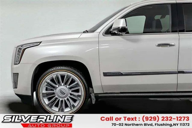 Used 2015 Cadillac Escalade ESV Platinum AWD/4WD image 26