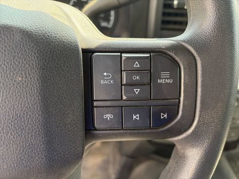 Used 2023 Ford F550 4x4 Regular Cab Super Duty image 16
