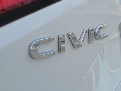 Certified 2024 Honda Civic Sport image 8