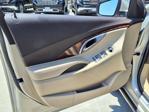 Used 2011 Buick LaCrosse CXL FWD image 20