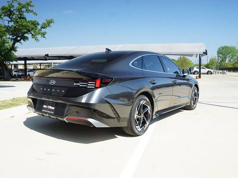 New 2026 Hyundai Sonata SEL FWD image 7