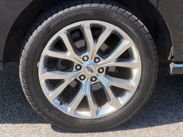 Used 2019 Ford Expedition Max Platinum RWD image 10