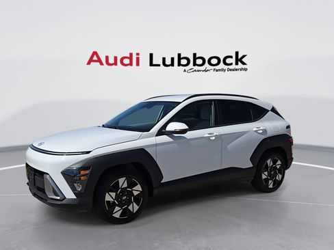 Used 2025 Hyundai Kona SEL FWD image 5