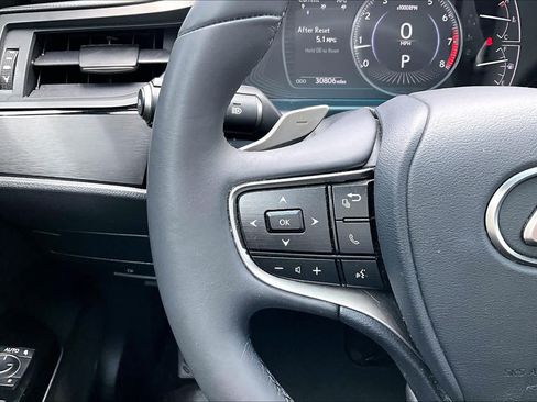Used 2024 Lexus ES 350 w/ Premium Package FWD image 22
