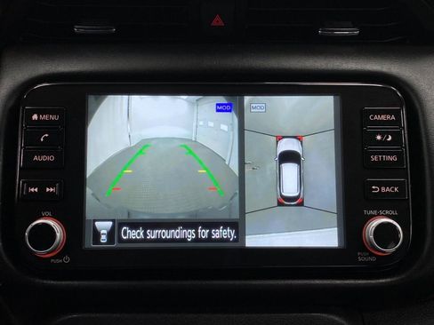 Used 2024 Nissan Kicks SR w/ SR Premium Package FWD image 23