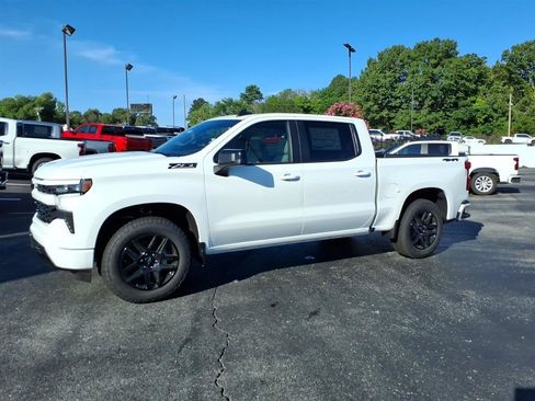 New 2026 Chevrolet Silverado 1500 RST w/ Dark Appearance Package AWD/4WD image 3