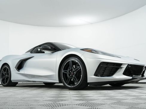 Used 2021 Chevrolet Corvette Stingray Premium Conv w/ Battery Protection Package image 99