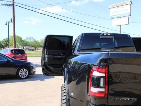 Used 2022 RAM 3500 Limited AWD/4WD image 49