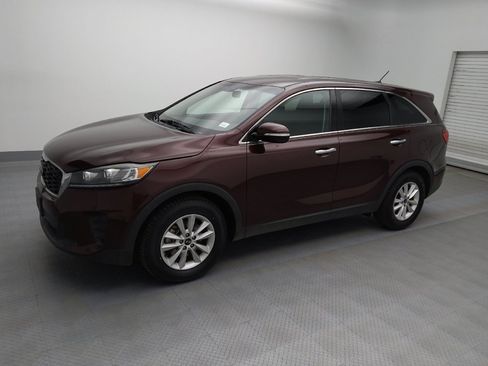Used 2020 Kia Sorento LX image 2