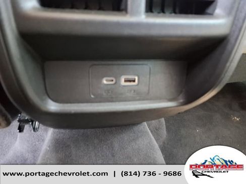 Used 2023 Cadillac XT4 Premium Luxury image 11