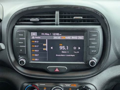 Used 2024 Kia Soul LX w/ Option Group 015 FWD image 19