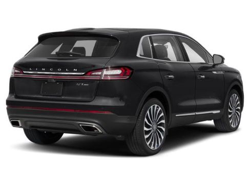 Used 2019 Lincoln Nautilus Black Label AWD/4WD image 2