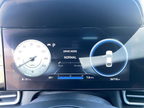 Certified 2023 Hyundai Elantra SEL w/ Convenience Package FWD image 29