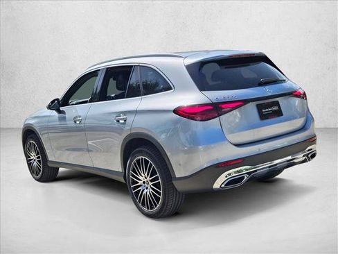 Certified 2026 Mercedes-Benz GLC 300 image 8