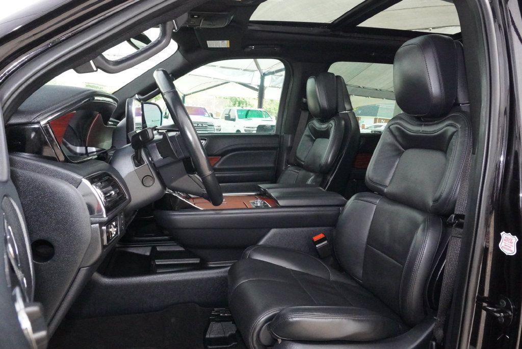 Used 2024 Lincoln Navigator Reserve AWD/4WD image 27