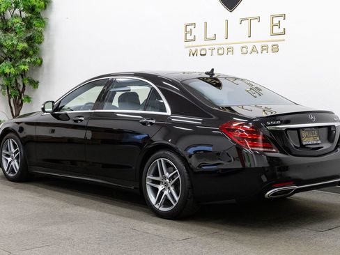 Used 2018 Mercedes-Benz S 560 4MATIC Sedan w/ AMG Line Exterior image 3