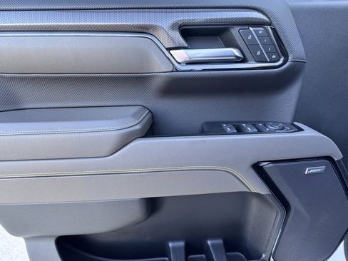 Used 2023 Chevrolet Silverado 1500 ZR2 w/ ZR2 Bison Edition image 14