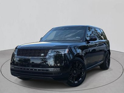 Used 2025 Land Rover Range Rover SE