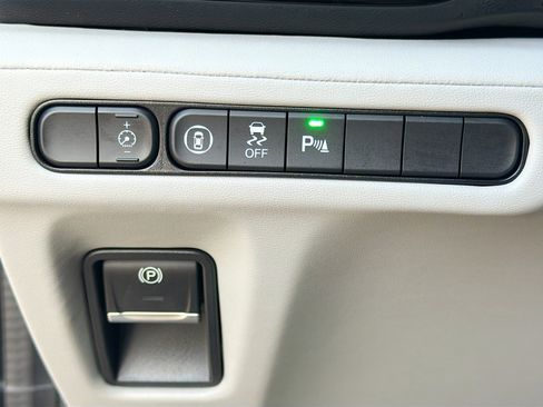 Used 2025 Acura MDX SH-AWD w/ Technology Package image 36