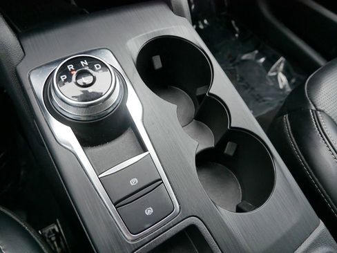 Used 2024 Ford Escape Platinum image 23