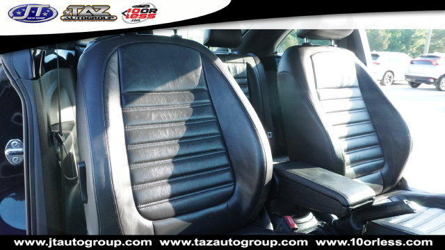 Used 2012 Volkswagen Beetle 2.0T FWD image 12