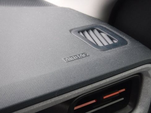 Used 2022 Ford Maverick XLT image 34