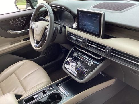 Used 2022 Lincoln Corsair Reserve w/ Equipment Group 201A image 22