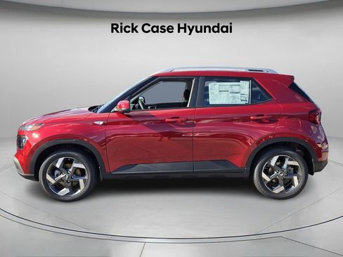 Used 2026 Hyundai Venue SEL image 2