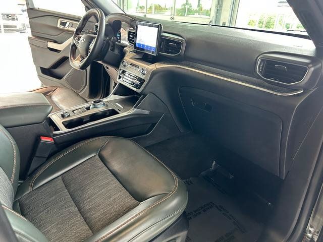 Used 2022 Ford Explorer Timberline w/ Timberline Technology Package AWD/4WD image 28