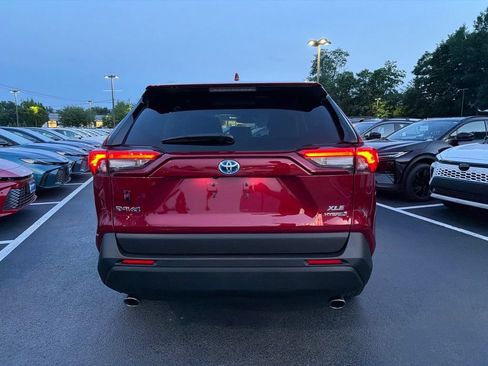 Used 2024 Toyota RAV4 XLE w/ Weather Package AWD/4WD image 6