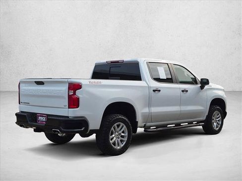Used 2022 Chevrolet Silverado 1500 LT Trail Boss w/ Convenience Package II AWD/4WD image 5
