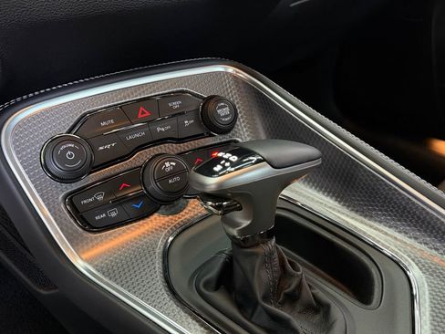Used 2019 Dodge Challenger SRT Hellcat w/ Laguna Leather Package RWD image 19