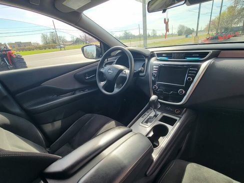 Used 2023 Nissan Murano S FWD image 11