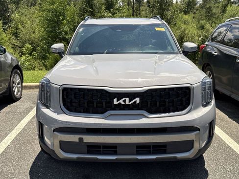 Used 2023 Kia Telluride EX X-Line AWD/4WD image 3