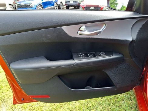 Certified 2023 Kia Forte LXS image 13