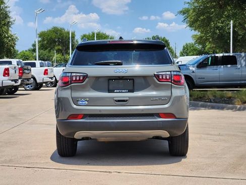 Certified 2024 Jeep Compass Limited AWD/4WD image 6