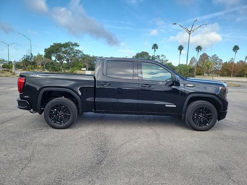 New 2026 GMC Sierra 1500 Elevation image 4