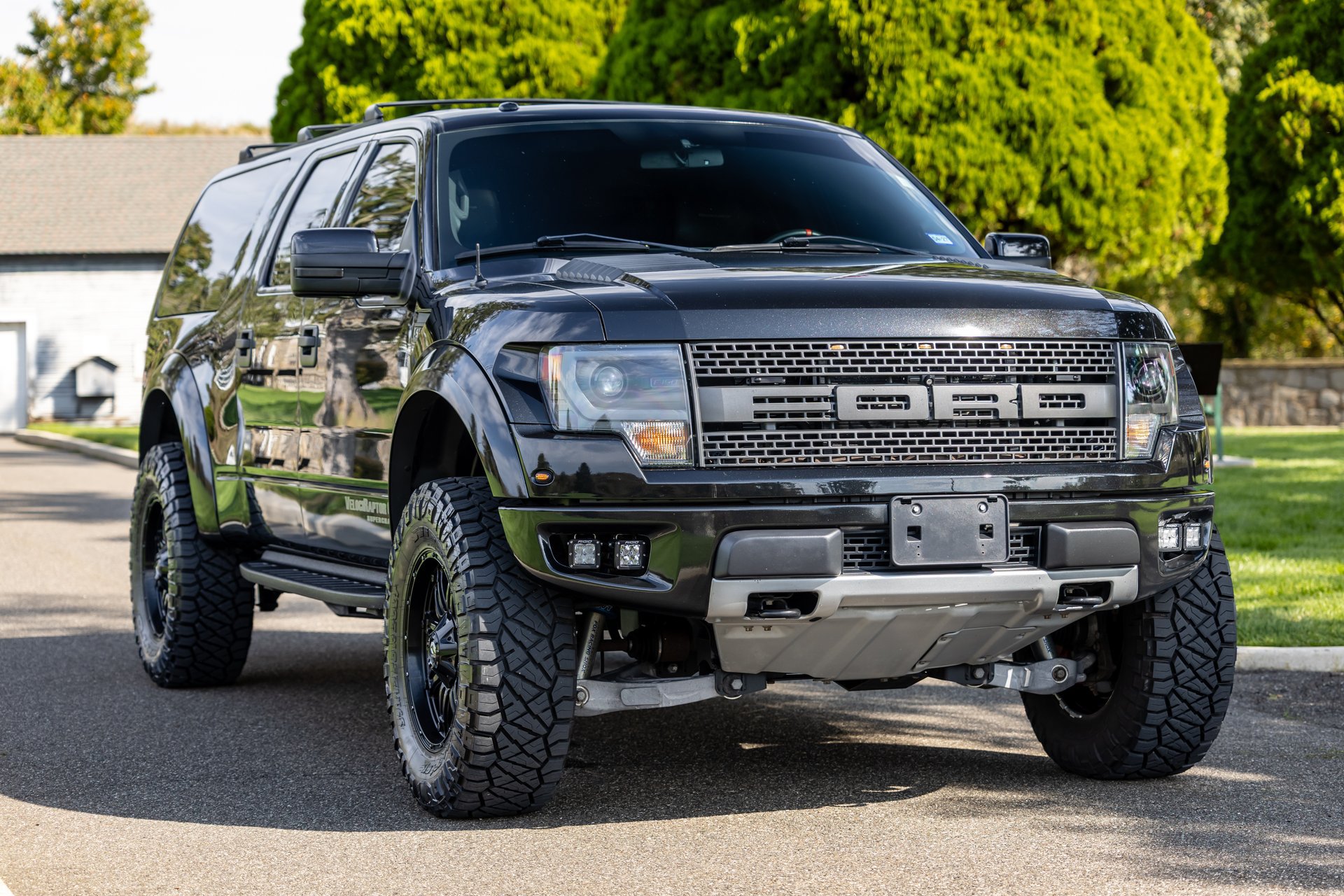 Used 2013 Ford F150 Raptor w/ Luxury Equipment Group AWD/4WD image 24
