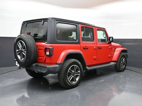 Used 2023 Jeep Wrangler Unlimited Sahara AWD/4WD image 28