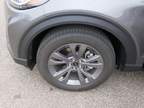 Used 2026 Ford Explorer Active w/ Active Comfort Package AWD/4WD image 15