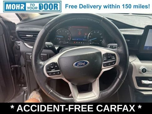 Used 2022 Ford Explorer XLT RWD image 18